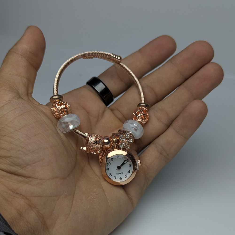 Dainty Gold Round Charms Bracelet Watch For Momen