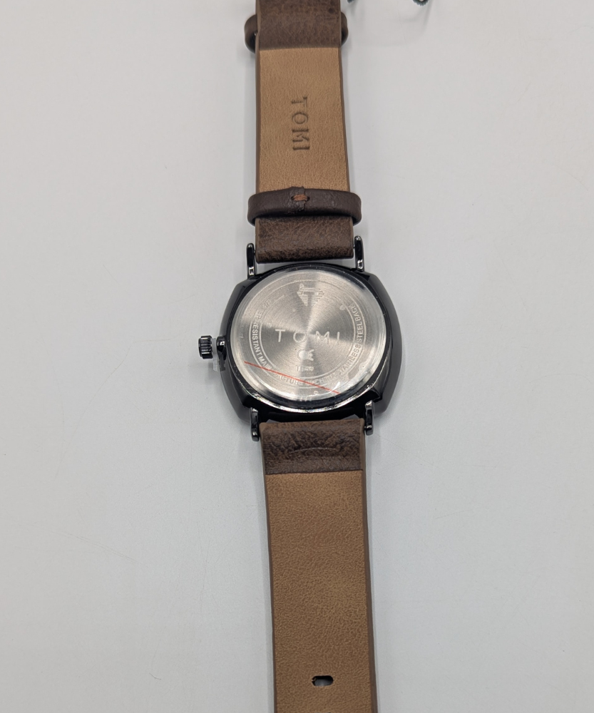TOMI S8 Watch with Leather Strap