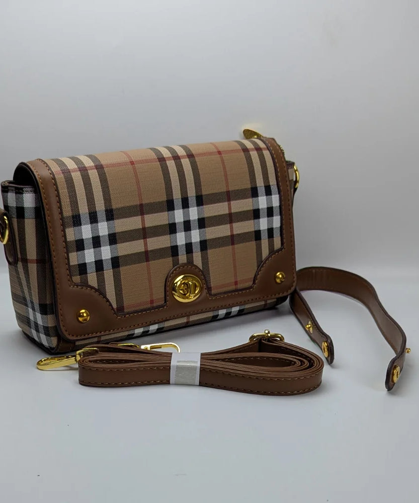 BRBRY Pure Leather Checked  Women's Handbag