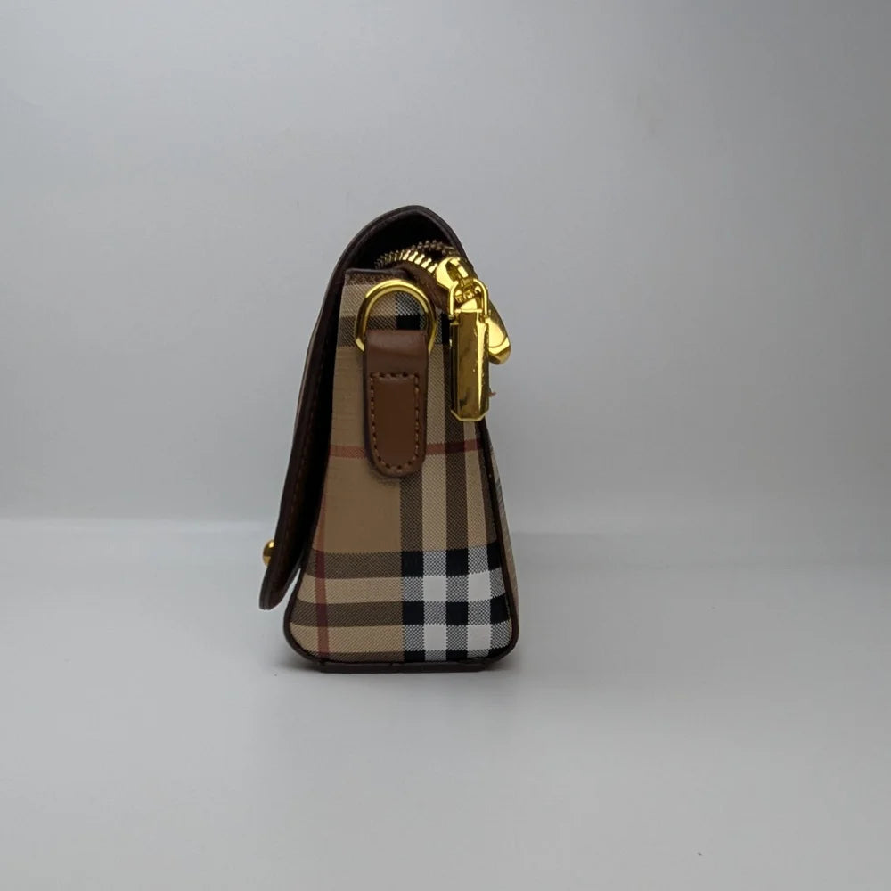 BRBRY Pure Leather Checked  Women's Handbag